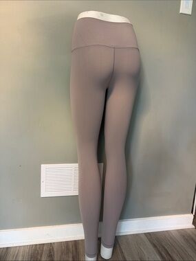 Ivivva Size 12 Leggings